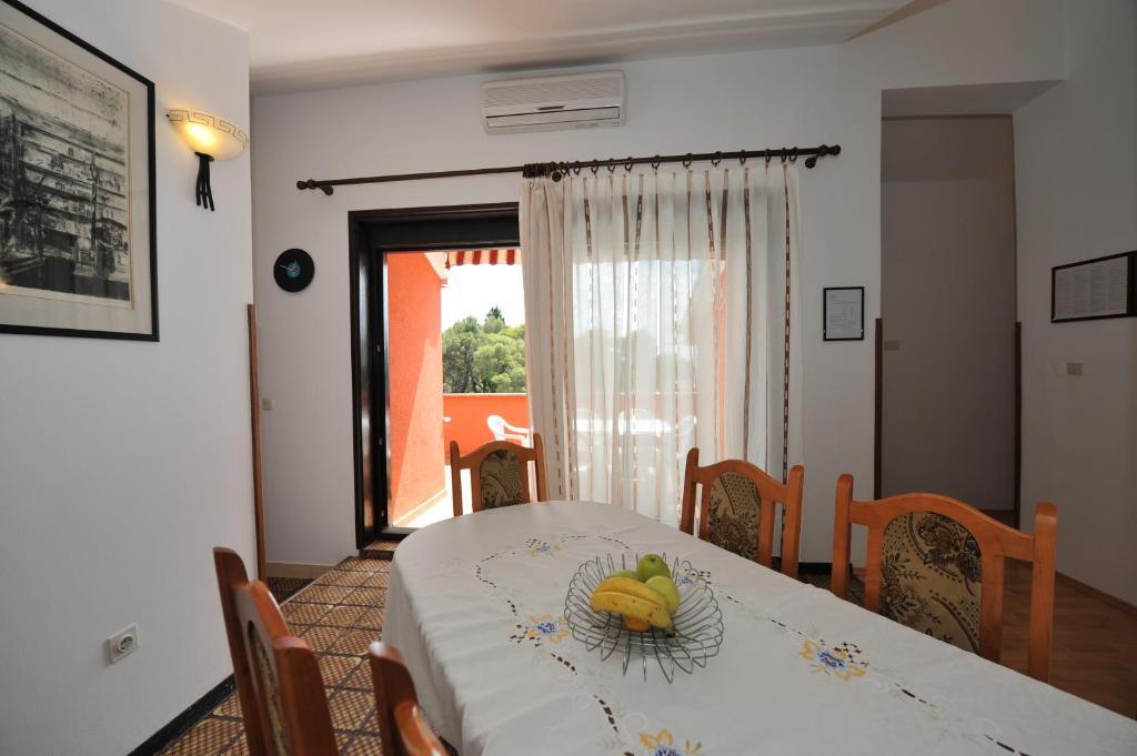 House Mitic Apartman Rovinj Szoba fotó